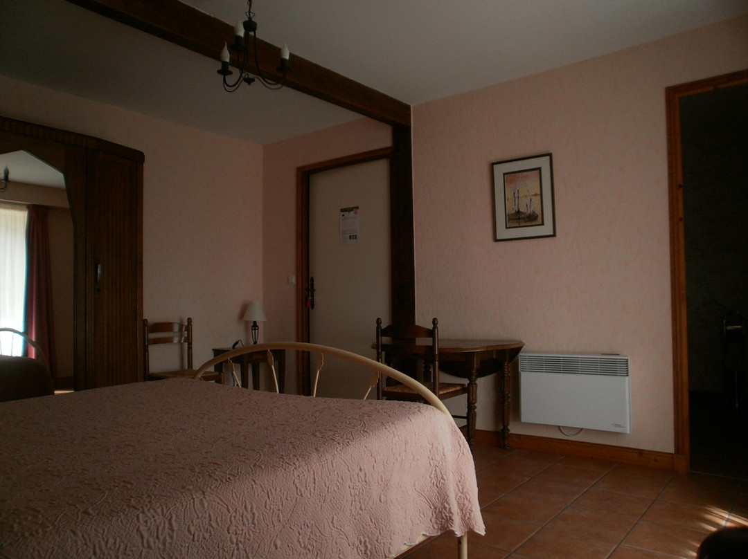 Le Vieux Pommier主图