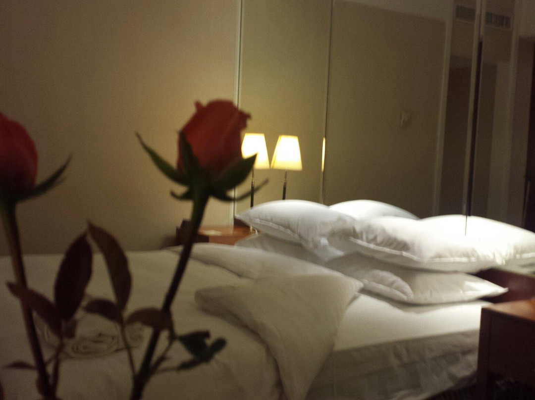 昆明佳华广场酒店主图