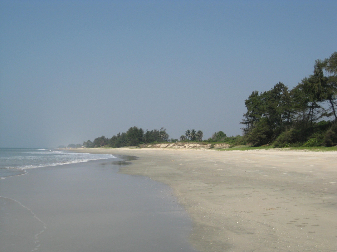 Mobor Beach-萨尔塞特必去景点