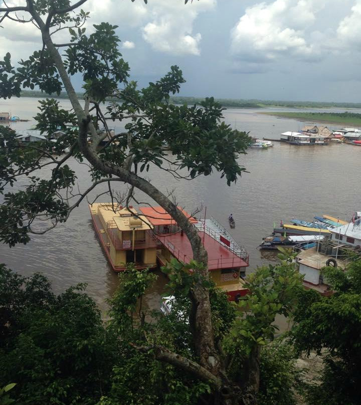 Puerto Requena主图