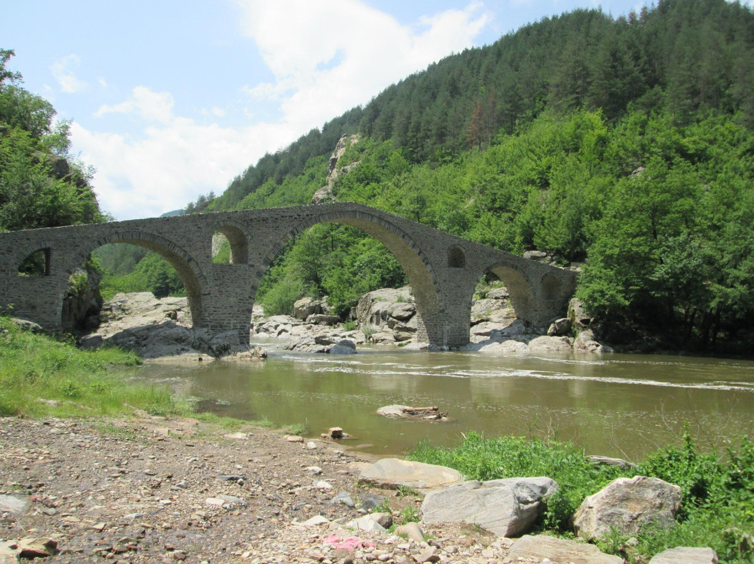 Devils Bridge (Dyavolski Most)景点图片