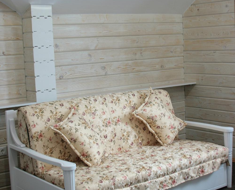 Uezdnaya Gostinitsa主图