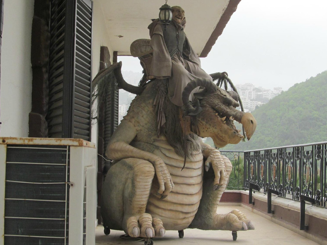 Hall of Fame-Qornet El Hamra必去景点