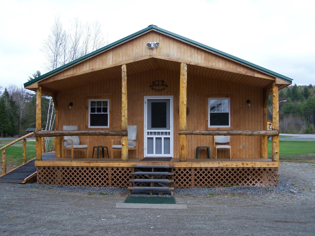 Pine Grove Lodge and Cabins
