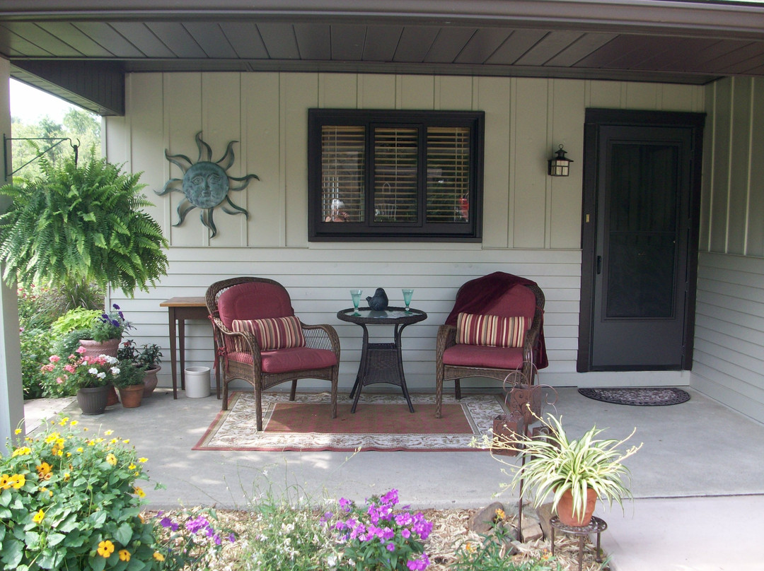Willow House Cottage Suite