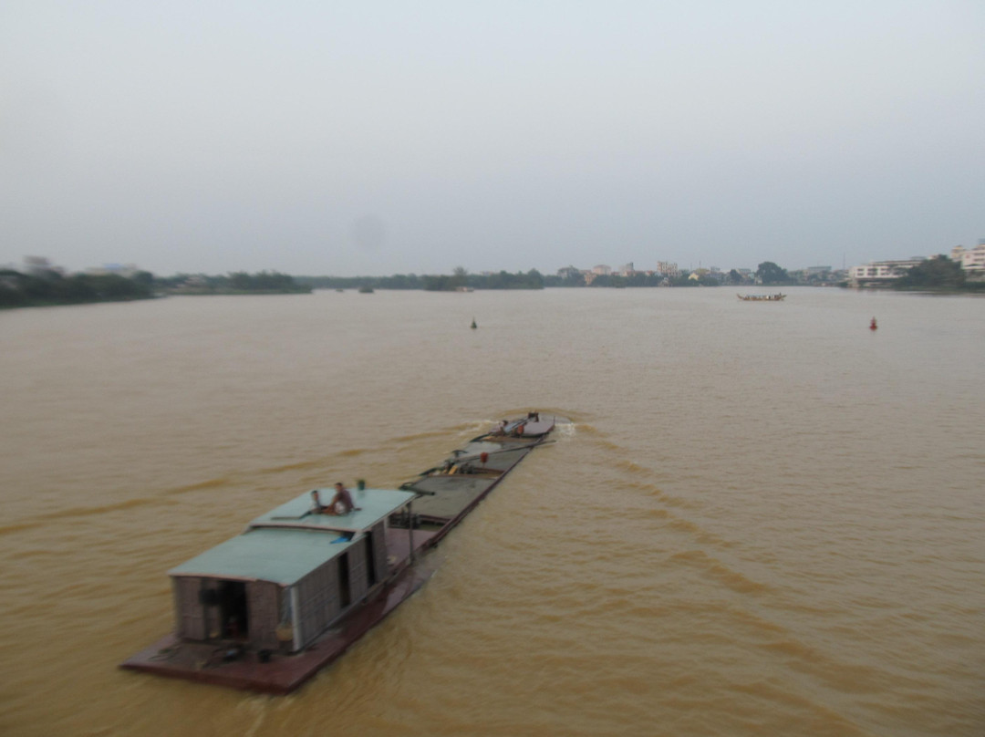 Perfume River-顺化必去景点
