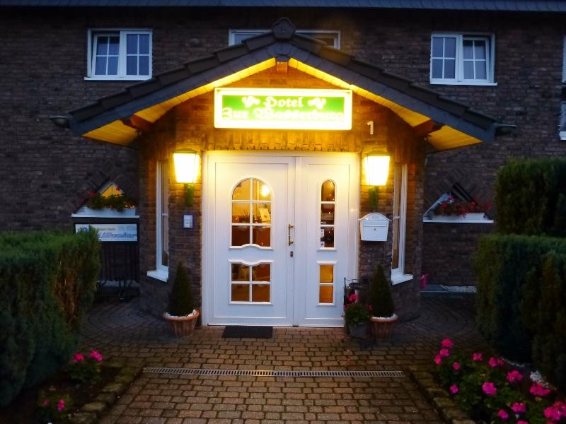 Hotel Zur Wasserburg主图