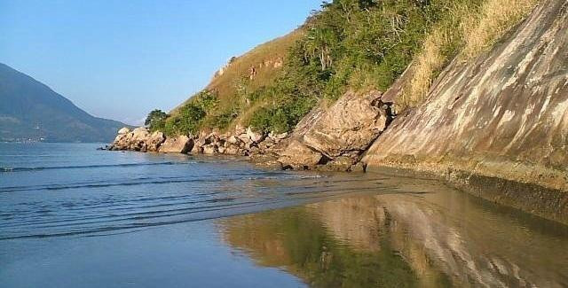 Praia de Barequecaba景点图片