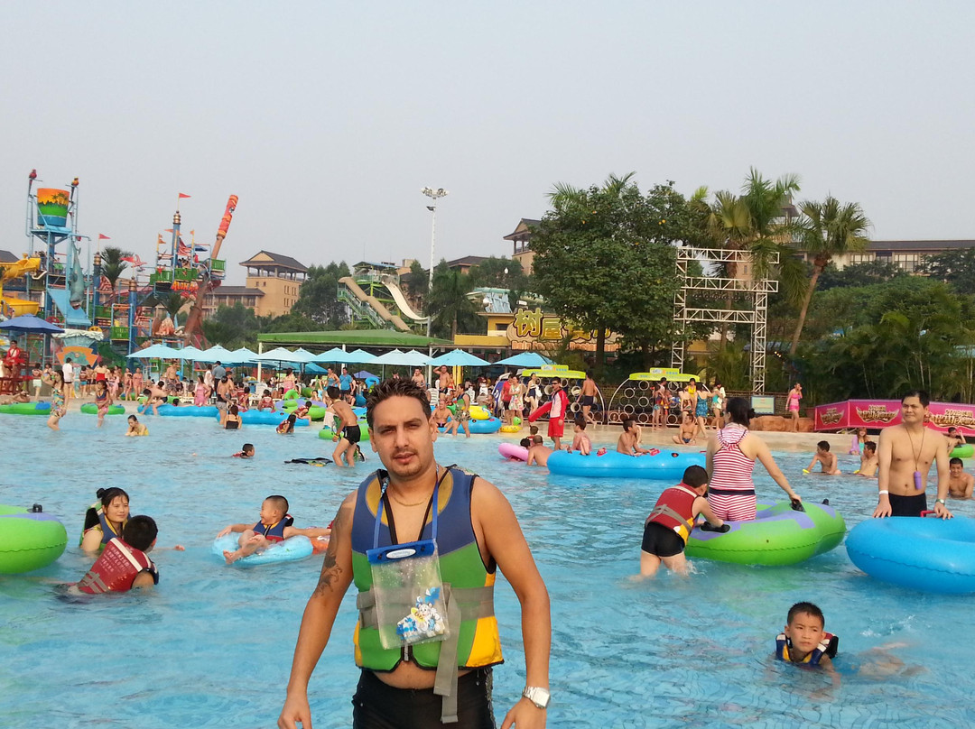 长隆水上乐园-广州市必去景点