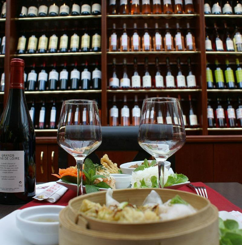 罗斯科夫餐馆和美食-La Baie d'Halong