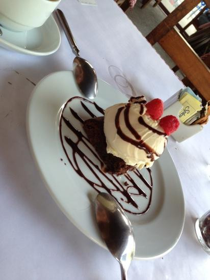 奎尔纳瓦卡餐馆和美食-Armando's Pizzeria & Ristaurant