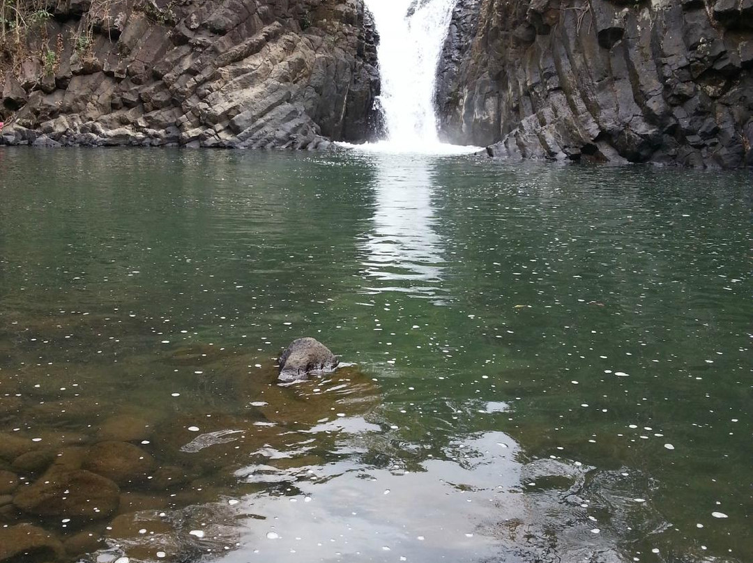 Dunsulan Falls-Pilar必去景点