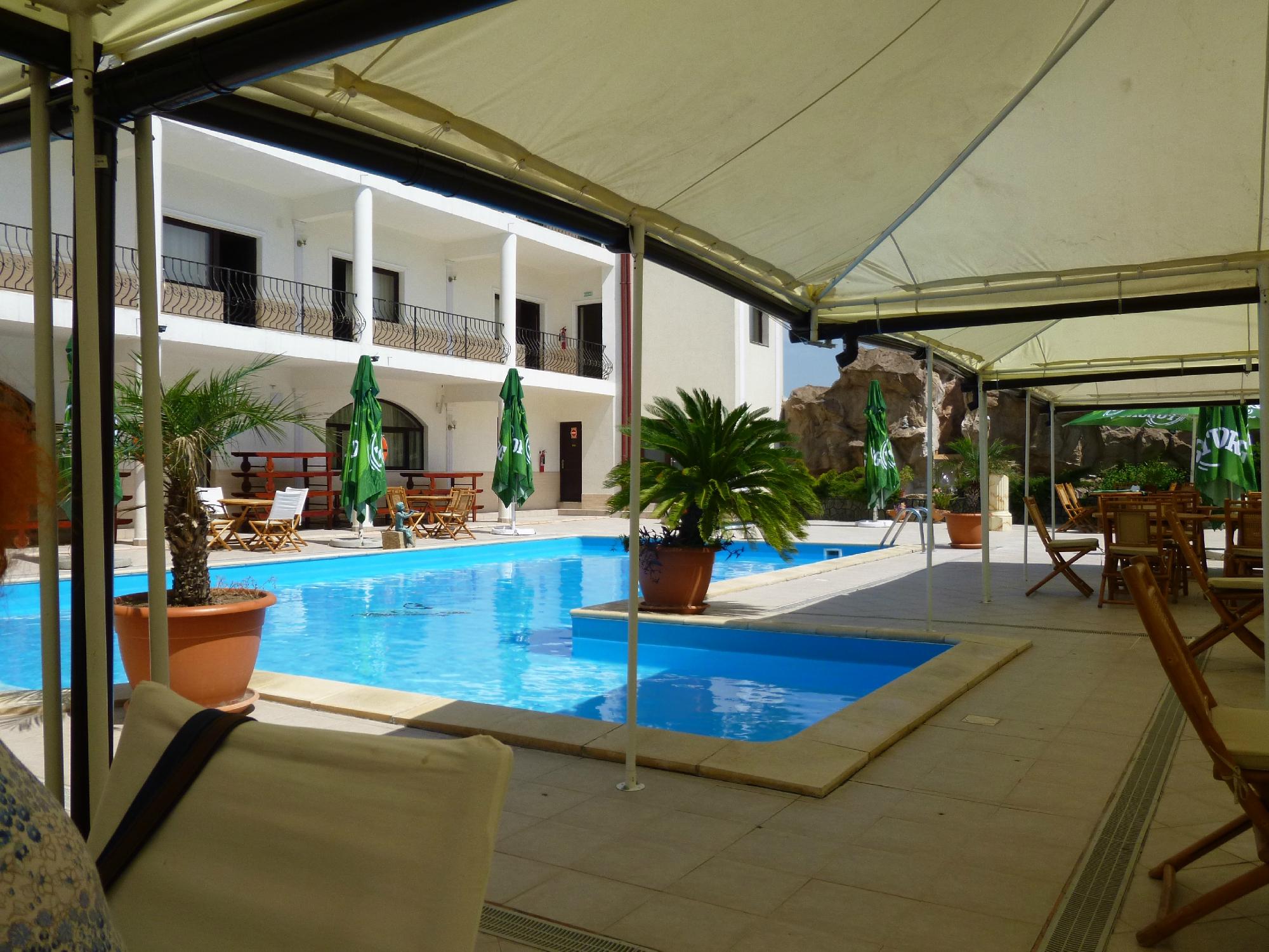 Hotel Casa Enache-泳池