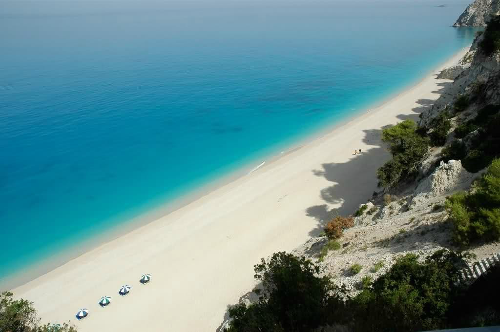 Egremni Beach-莱夫卡扎必去景点