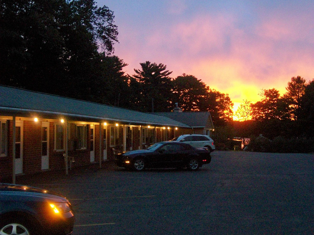 Copper Country Inn主图