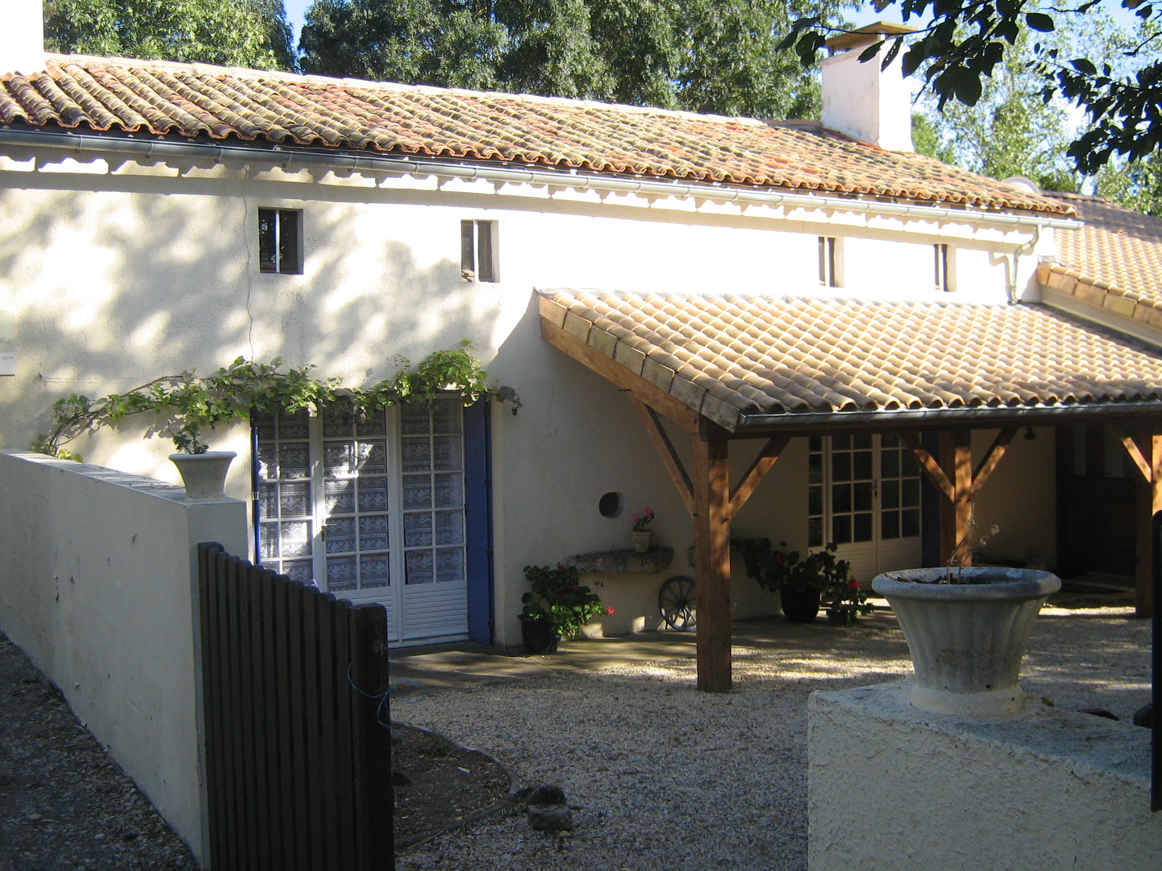 Chez Clemley-官方