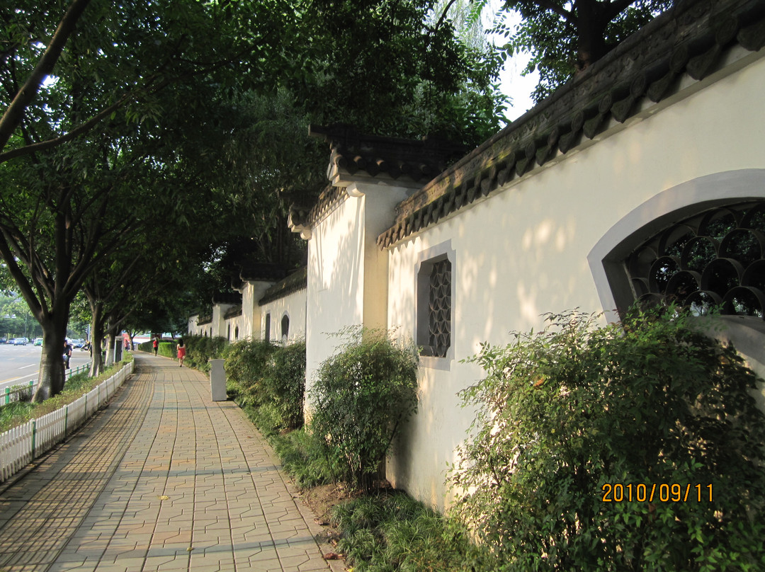 驿家365连锁酒店(石家庄勒泰中心和平路店)主图