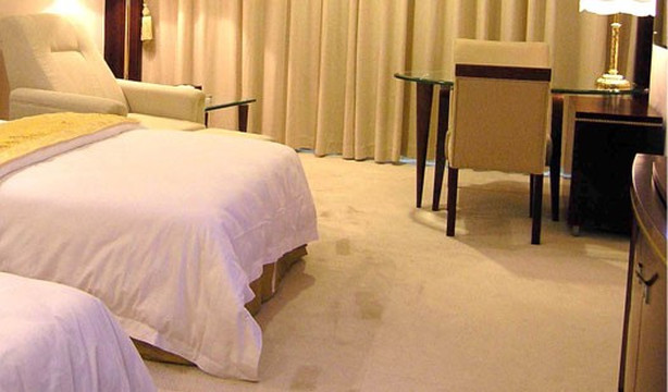 圣德堡酒店主图