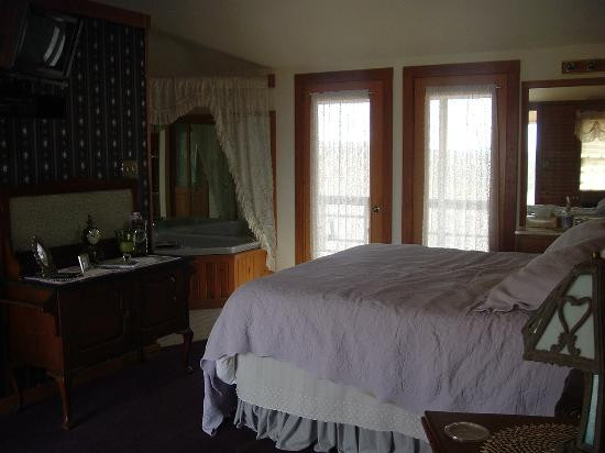 The Carriage Inn at Busch Mountain主图