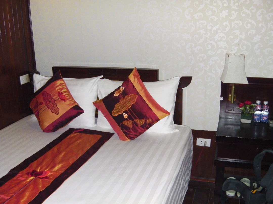 Aquarena Cruise - Halong Bay Daily Tours-河内必去景点