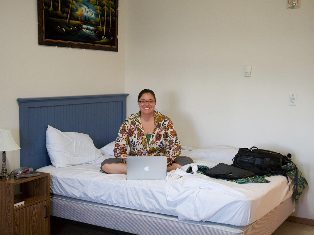 Prairie Breeze Inn, RV & Camping