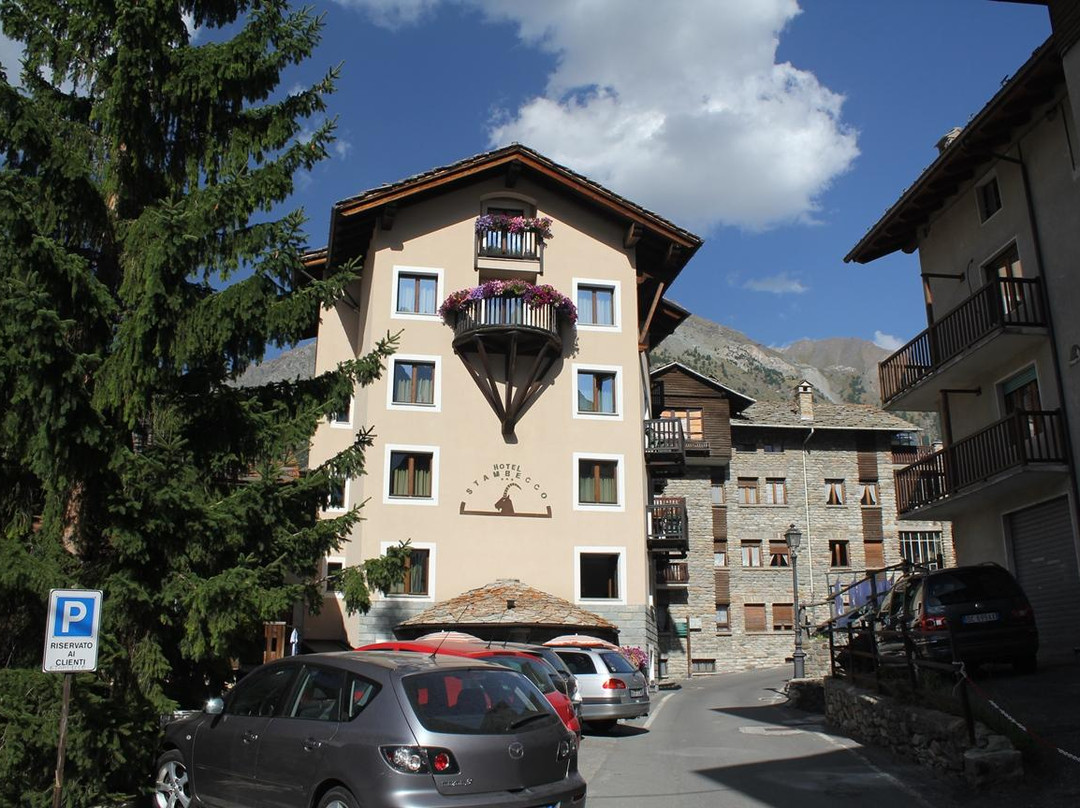 Hotel Stambecco