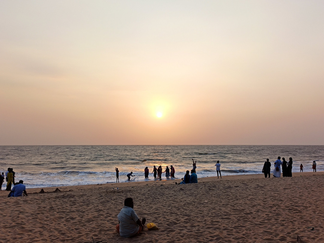 Thaikadappuram Beach景点图片