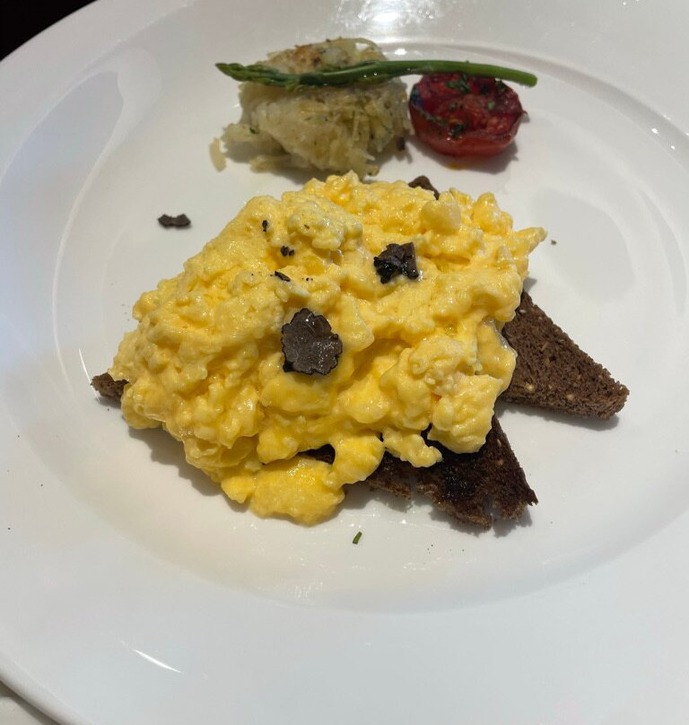 孟买欧贝罗伊酒店主图