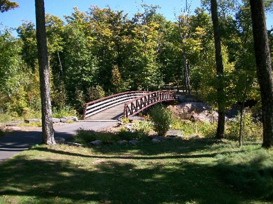 Deerhurst Highlands Golf Course-亨茨维尔必去景点