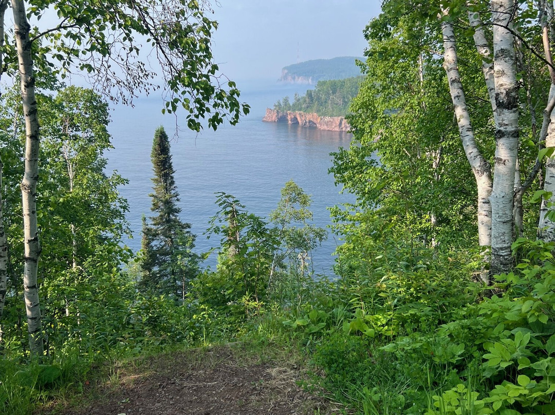 Shovel Point-Silver Bay必去景点
