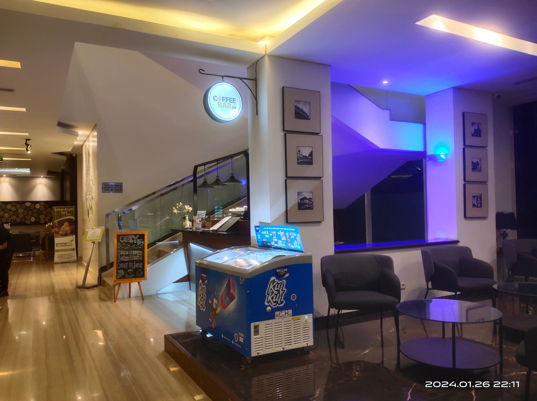 PrimeBiz Hotel Surabaya主图