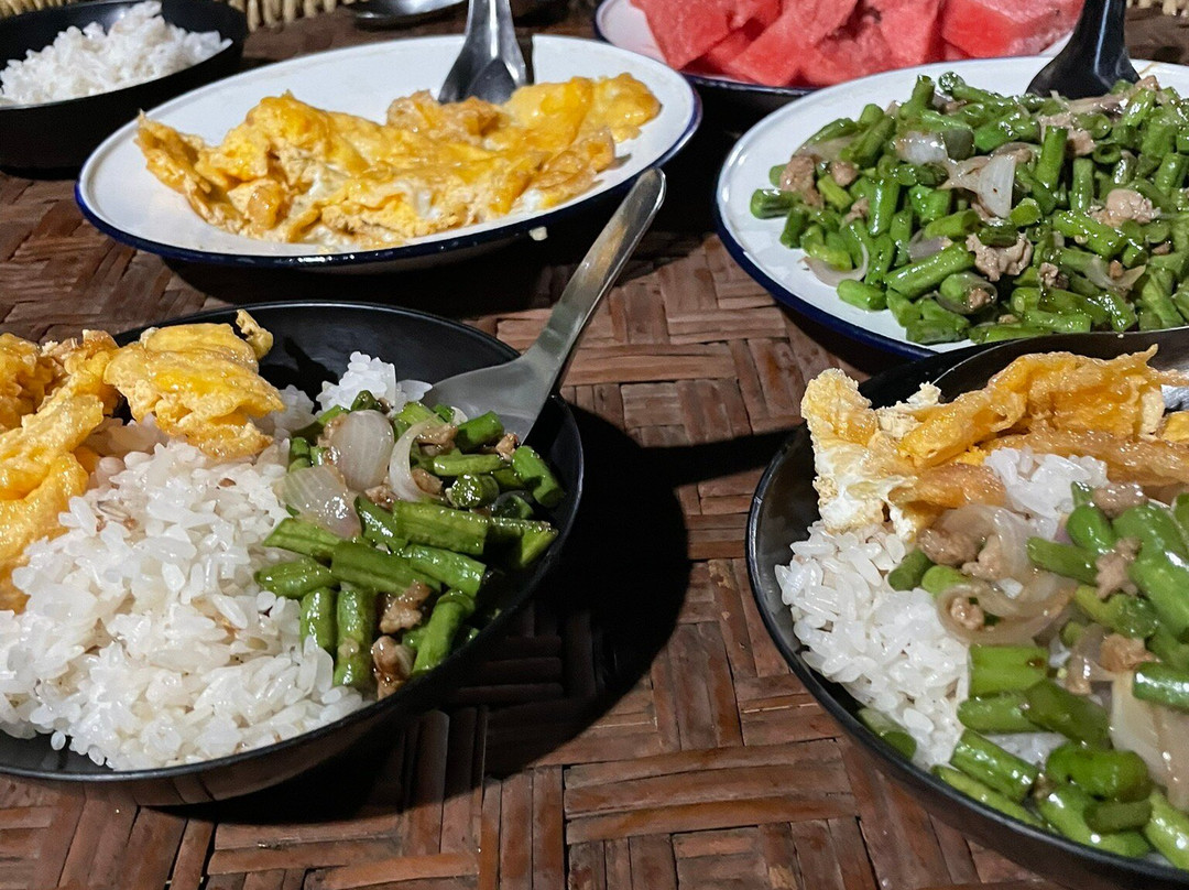 Akhajulyah Guesthouse主图