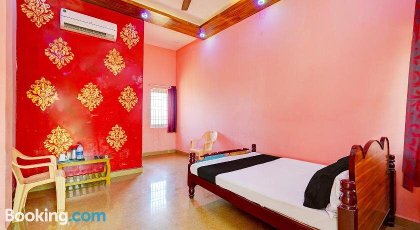 OYO Shanmugaa Guiest House