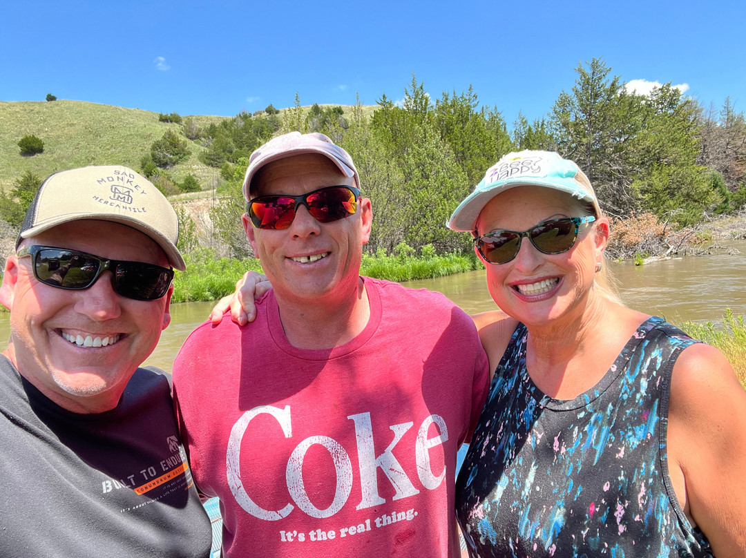 Glidden Canoe Rental & Tours-Mullen必去景点