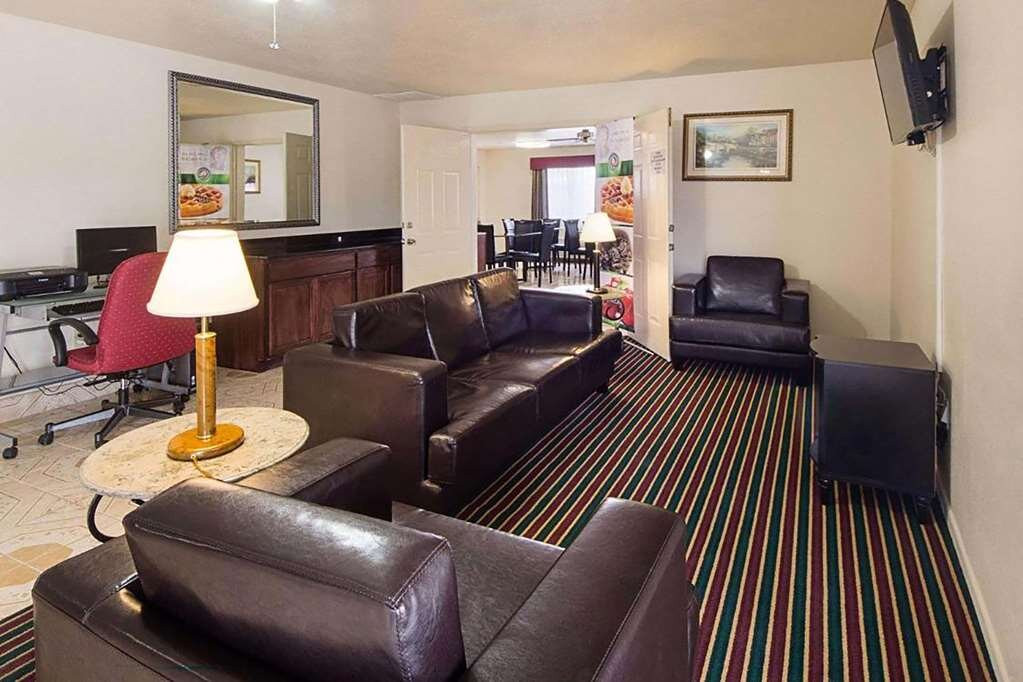 德尔里奥温德姆贝蒙特酒店主图