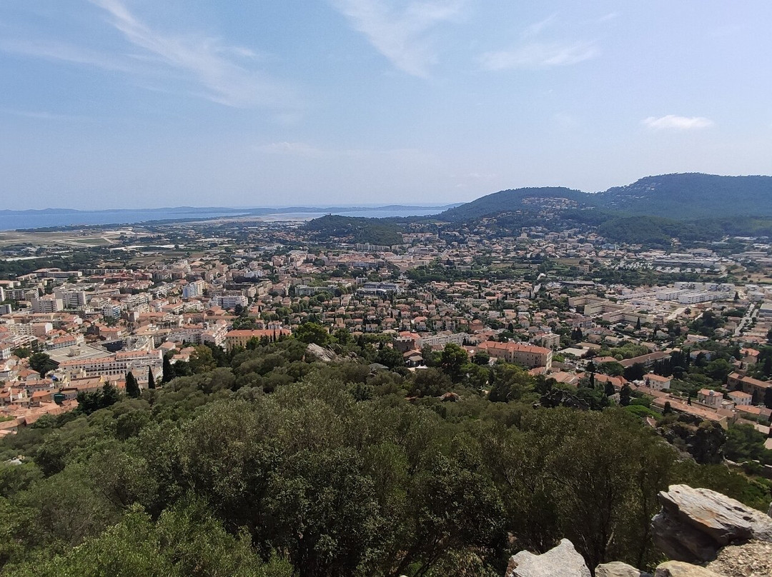 Château d'Hyères-耶尔必去景点