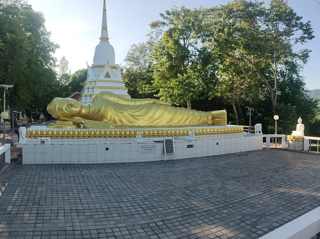 Pagoda Laem Sor Temple-塔林必去景点