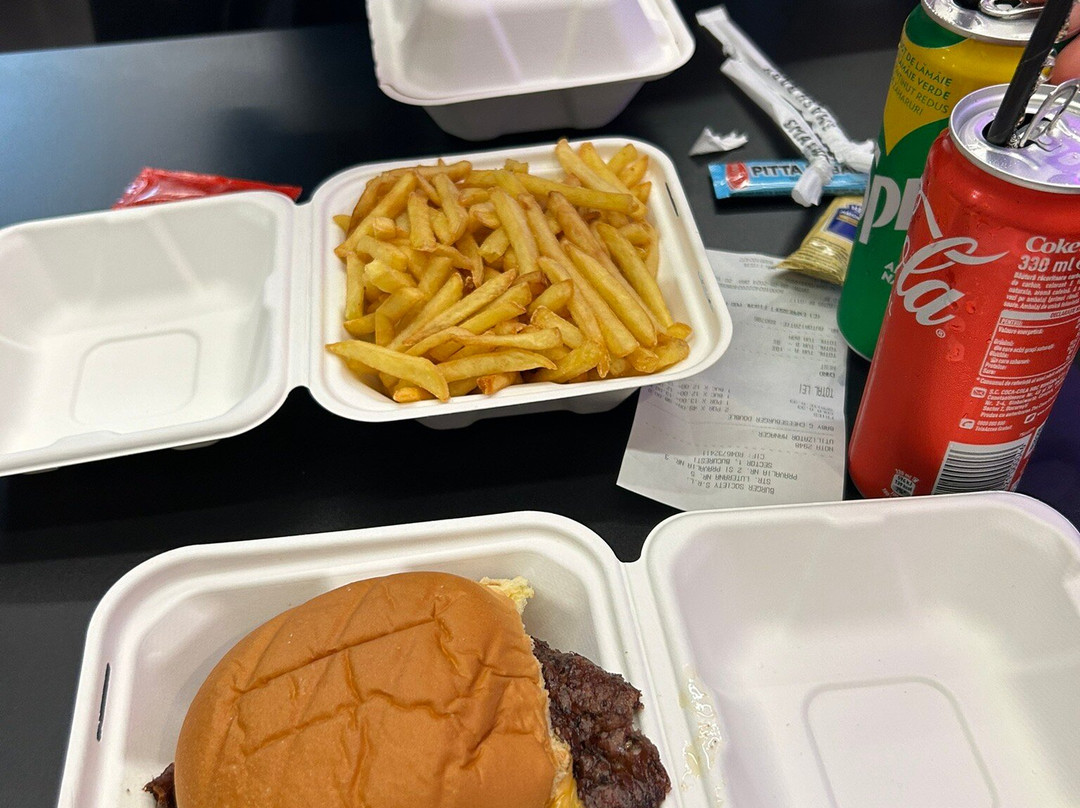 Smash Baby Burger - Calea Victoriei