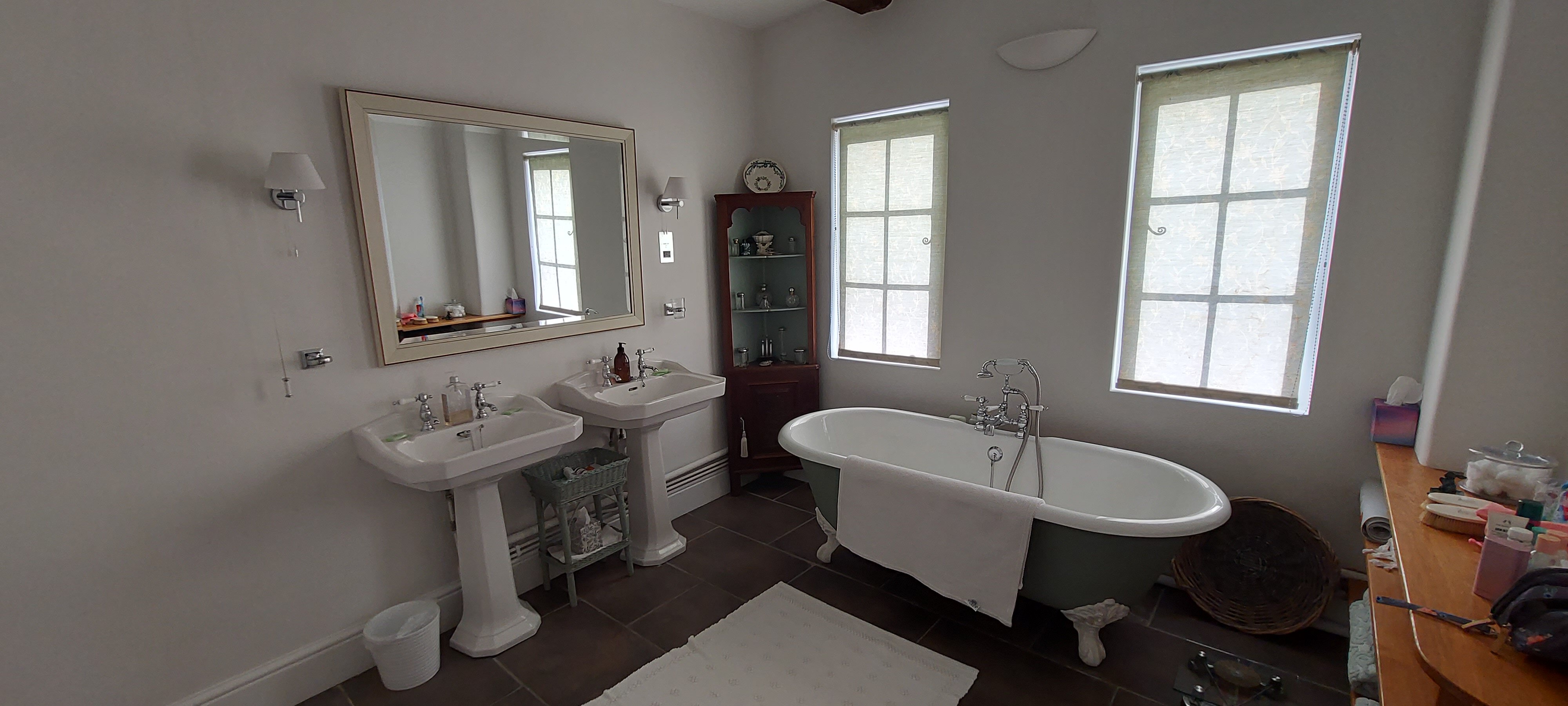 HREMPIS FARM Country House B&B-浴室
