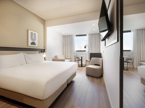 Hotel Málaga Alameda Centro Affiliated By Meliá主图