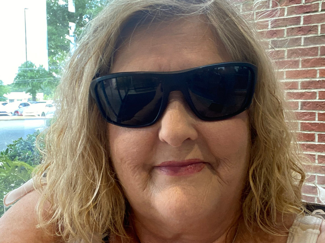 Holiday Inn Express & Suites Fayetteville by IHG主图