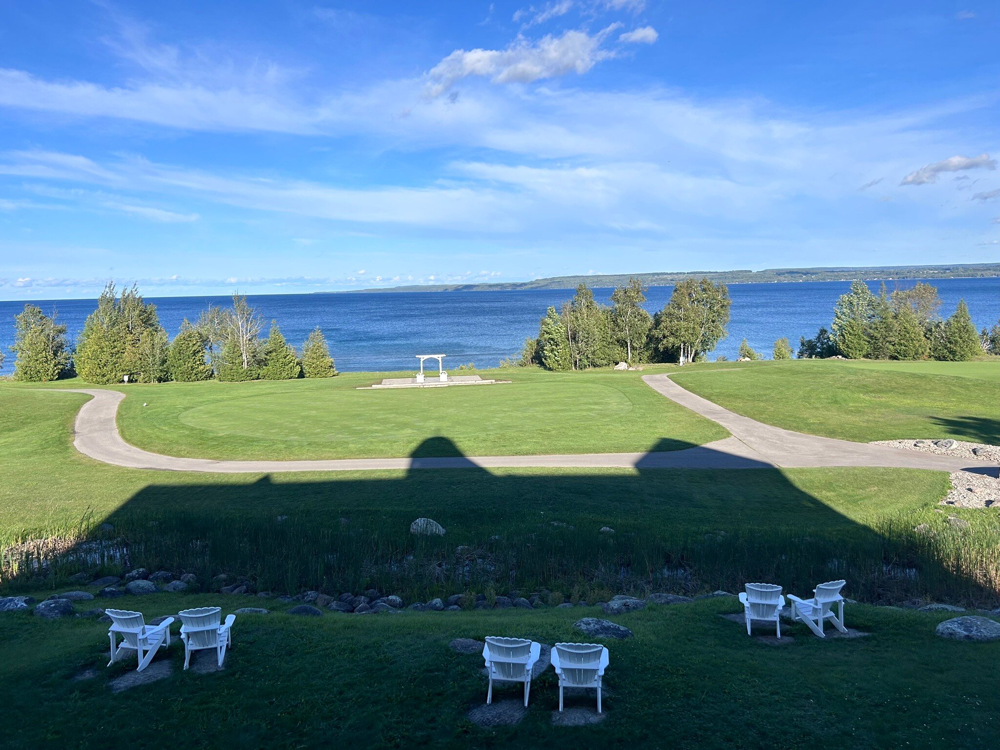 Cobble Beach Resort-官方