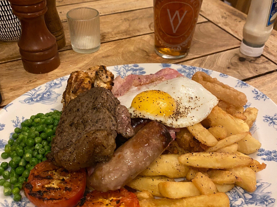 The Bateman Arms at Shobdon主图