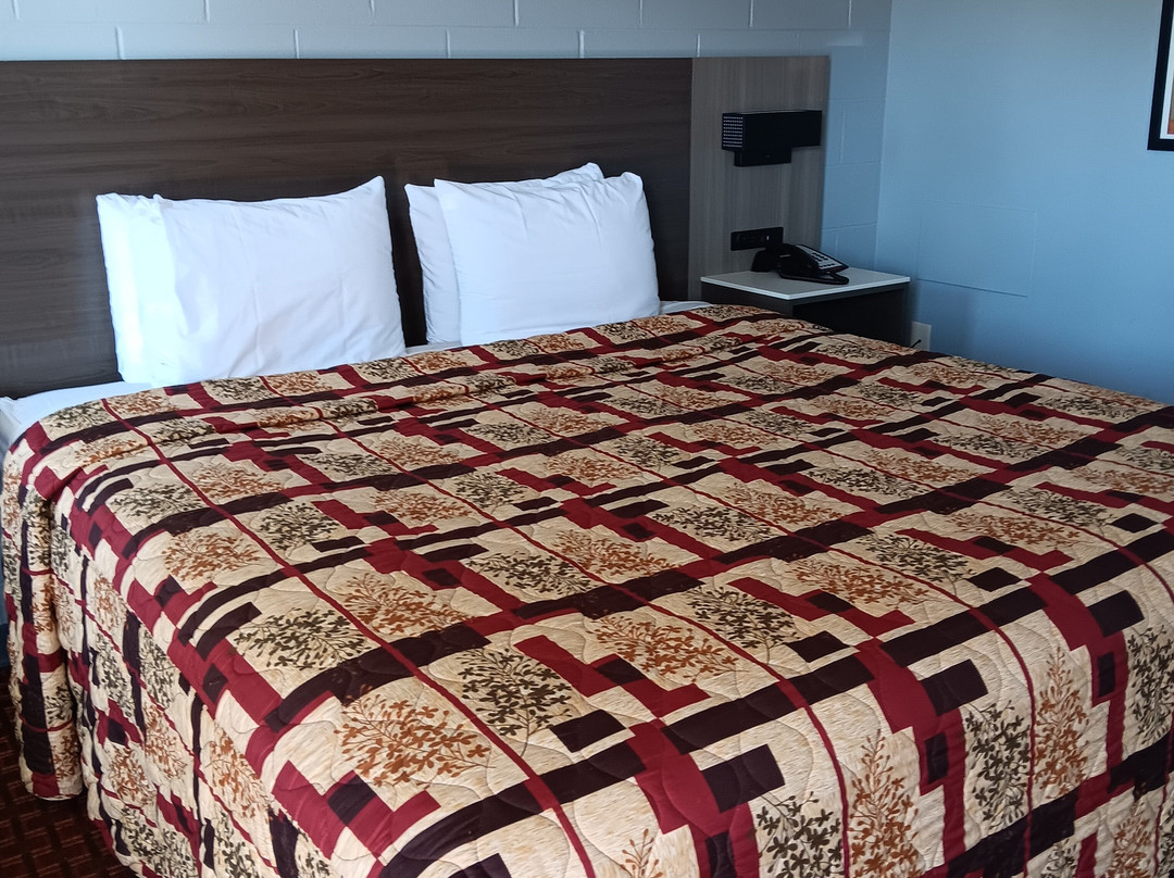 Rodeway Inn & Suites主图