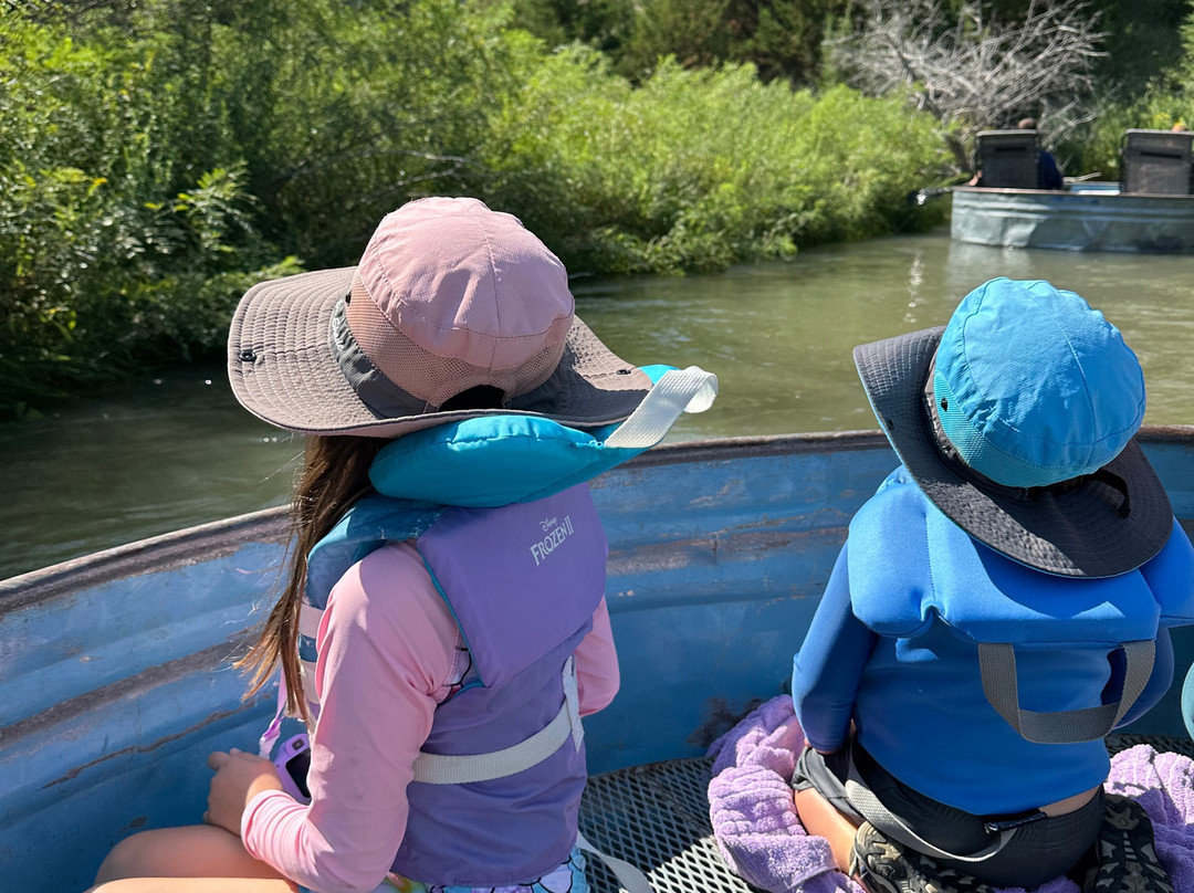 Glidden Canoe Rental & Tours-Mullen必去景点