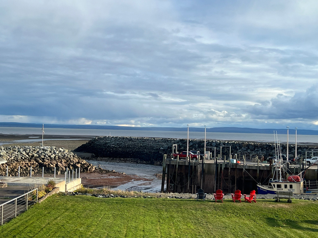 Parkland Village Inn主图