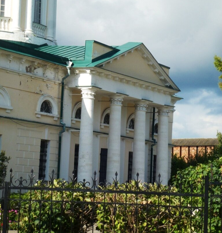 Church of Archangel Michael景点图片