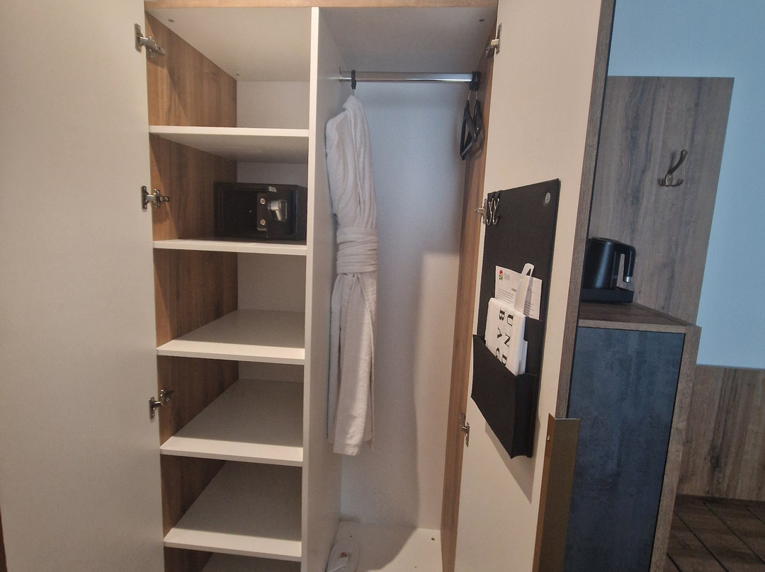 Tomis Garden Aparthotel Bucharest主图