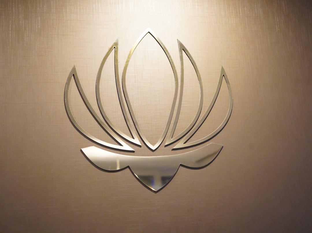 Pak Suites Hotel主图