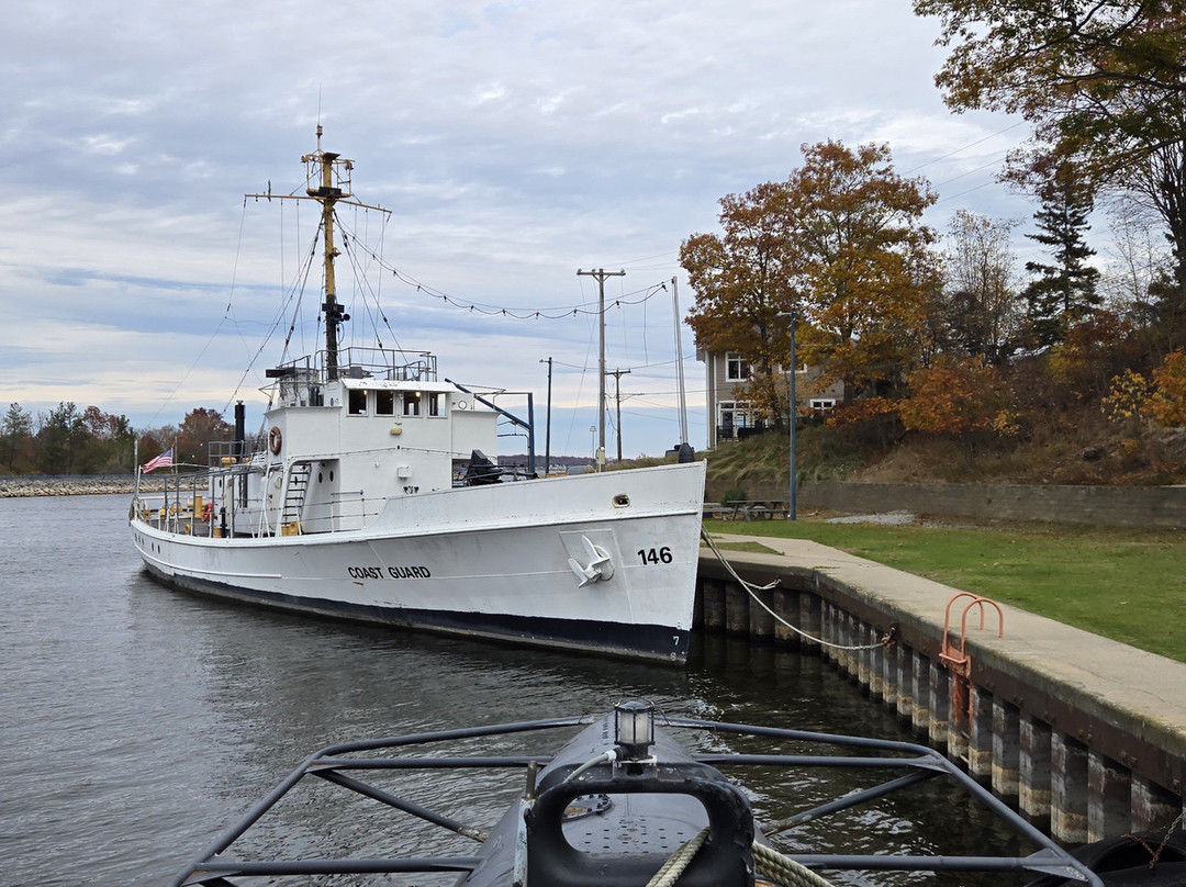 USS Silversides Submarine Museum景点图片